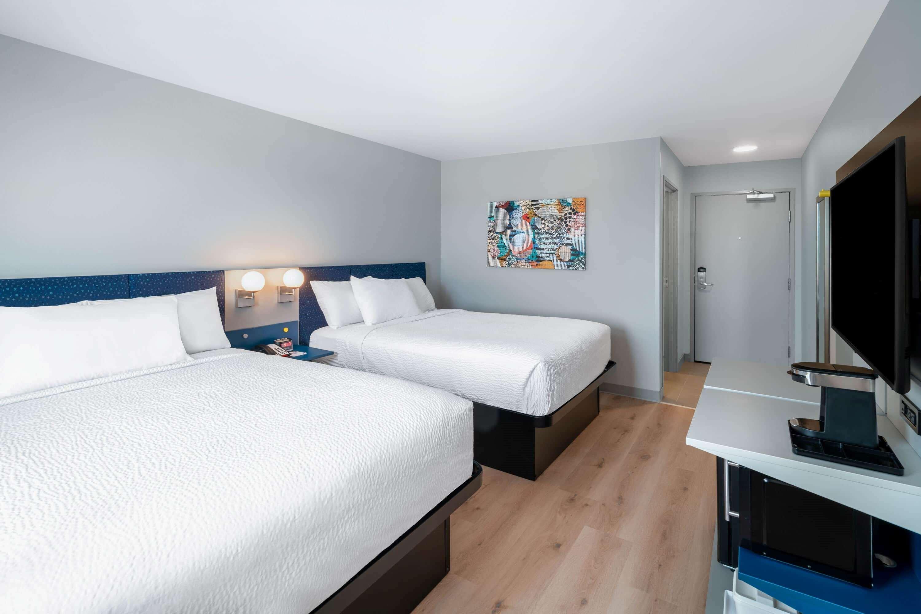 Microtel Inn & Suites By Wyndham Hot Springs Ngoại thất bức ảnh