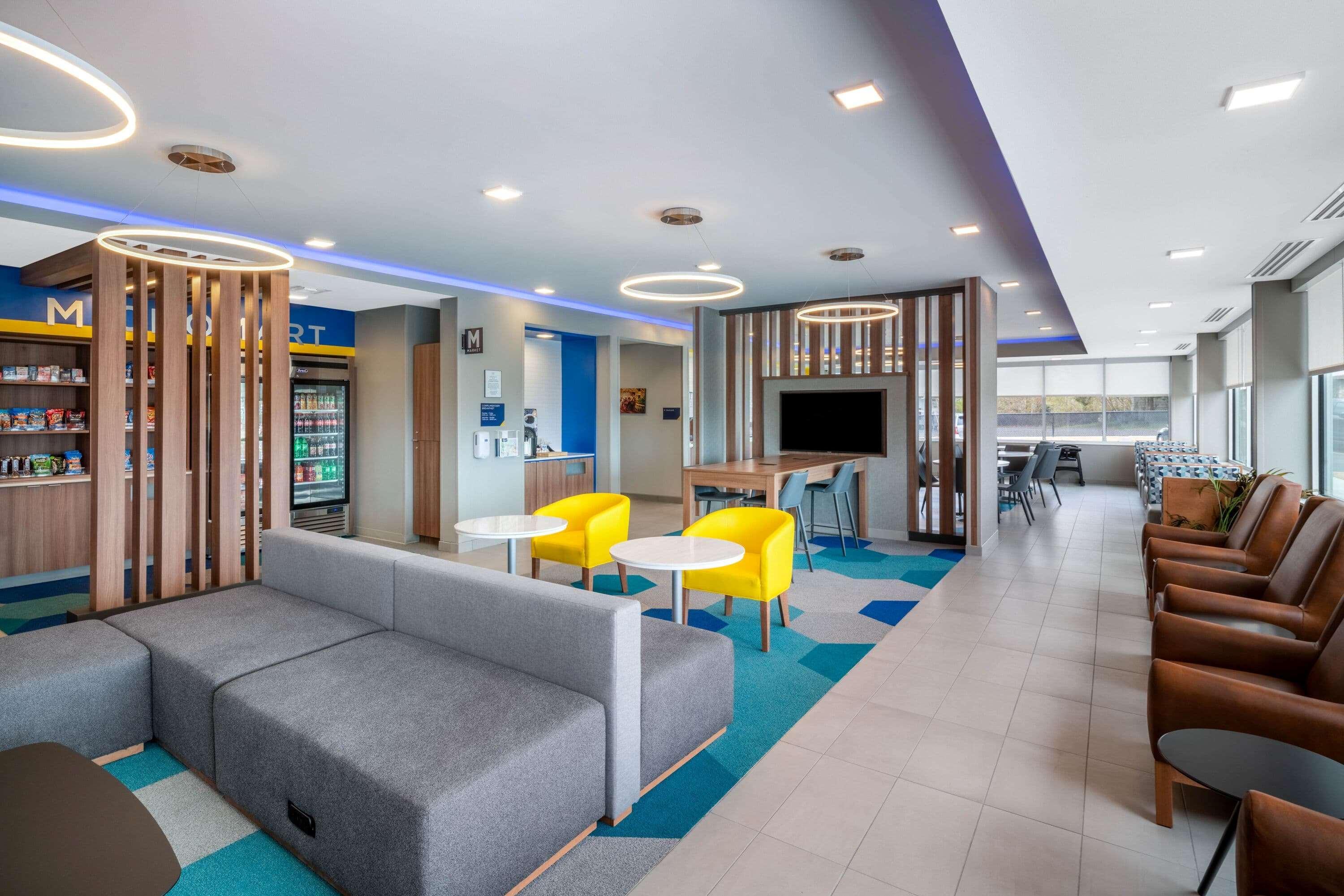 Microtel Inn & Suites By Wyndham Hot Springs Ngoại thất bức ảnh
